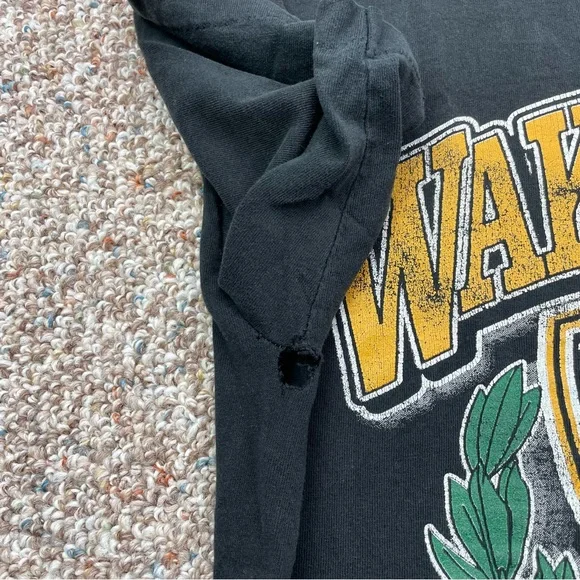VTG 90s Wake Forest Demon Deacons RARE Single Stitch Men’s Black t-shirt size L